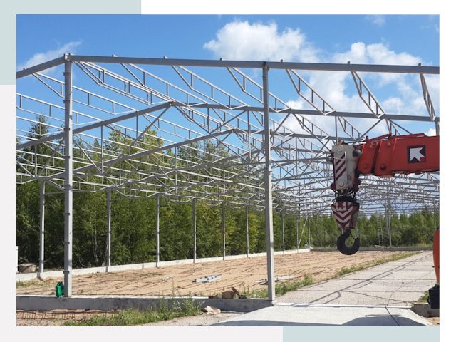 Строительство конюшен в Качканар от 615 руб. под ключ