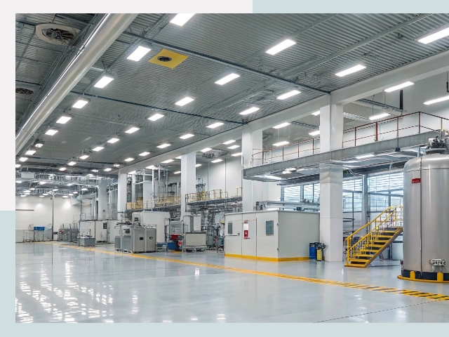 Освещение ангаров в Качканаре от 615 руб. - Эффективные решения